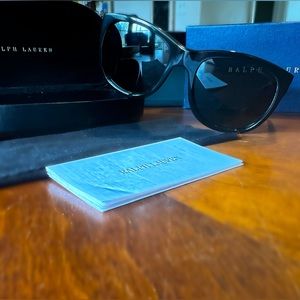 RALPH LAUREN black sunglasses